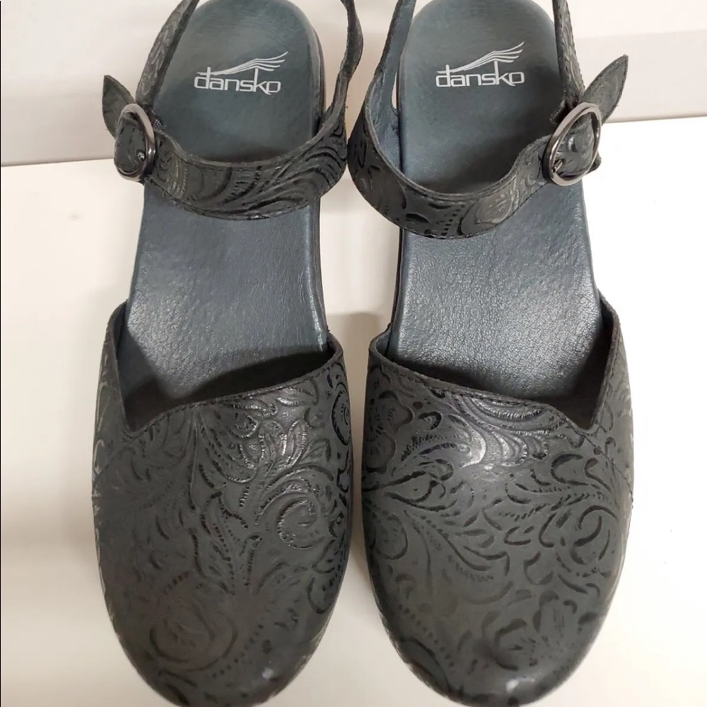 Dansko Women's Sam Mary Jane -  Full Grain Tooled Leather Floral Clog. Sz 40